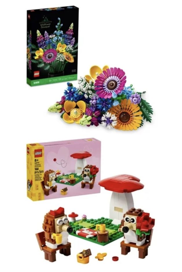 LEGO Wildflower Bouquet 10313 and LEGO Hedgehog Picnic 